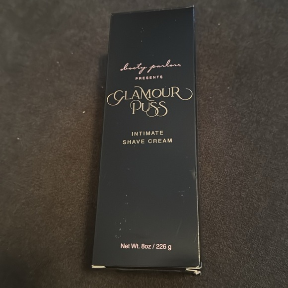 Booty Parlour Glamour Puss Initimate Shave Cream 8oz - Picture 2 of 5